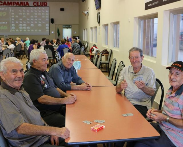 Some of the Campania Club regulars enjoying a casual game of briscola 🇮🇹🍝🌞 #briscola #cards #Italian #Australian #southaustralia